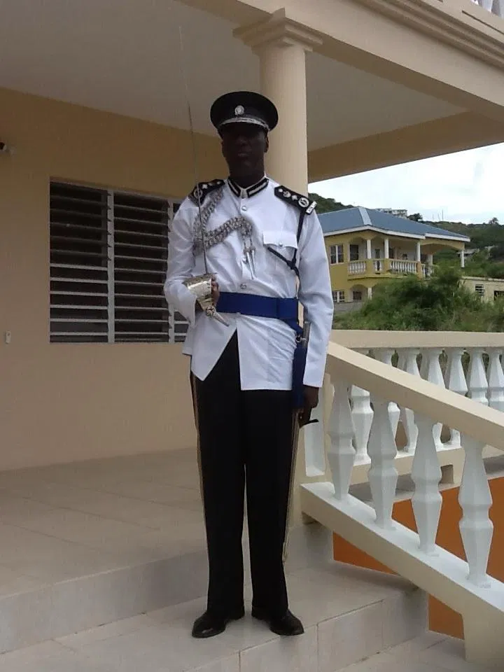 Ceremonial dress uniform